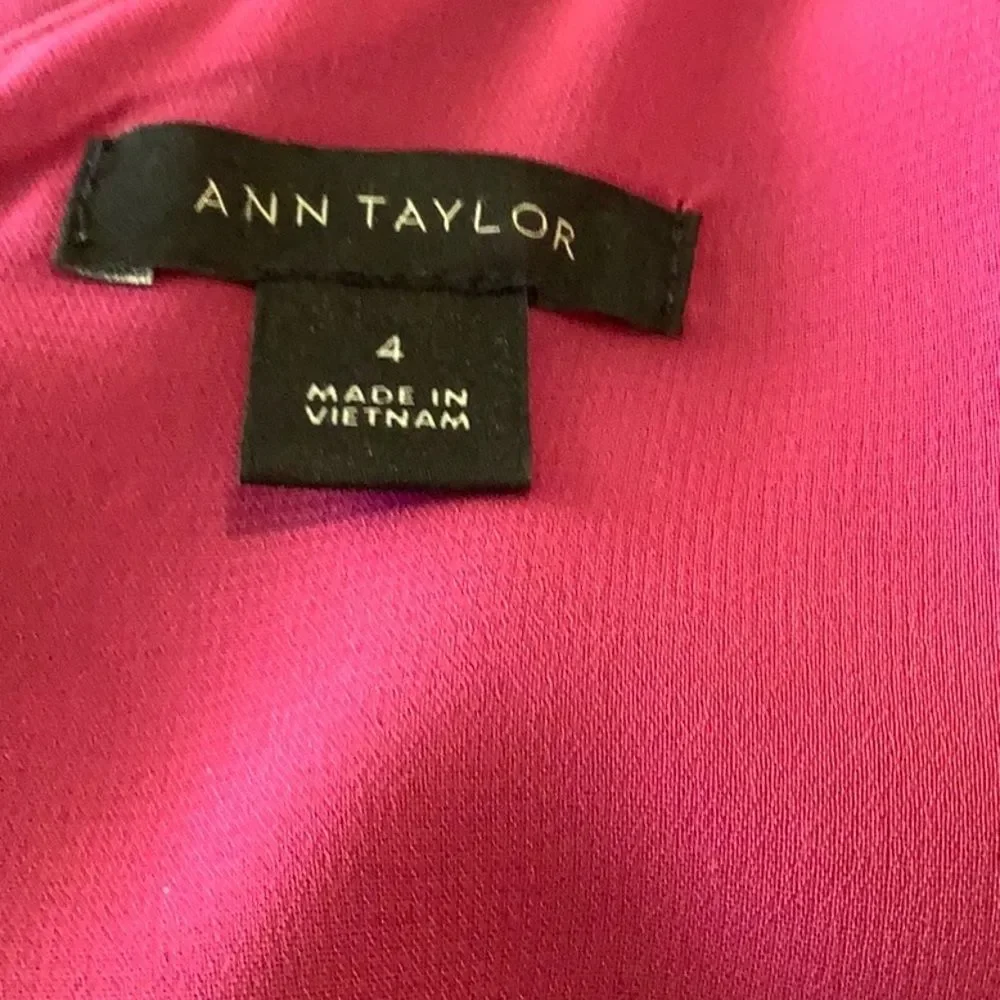 🌸 Ann Taylor Pink Faux Wrap V-Neck Sleeveless Dress – Size 4